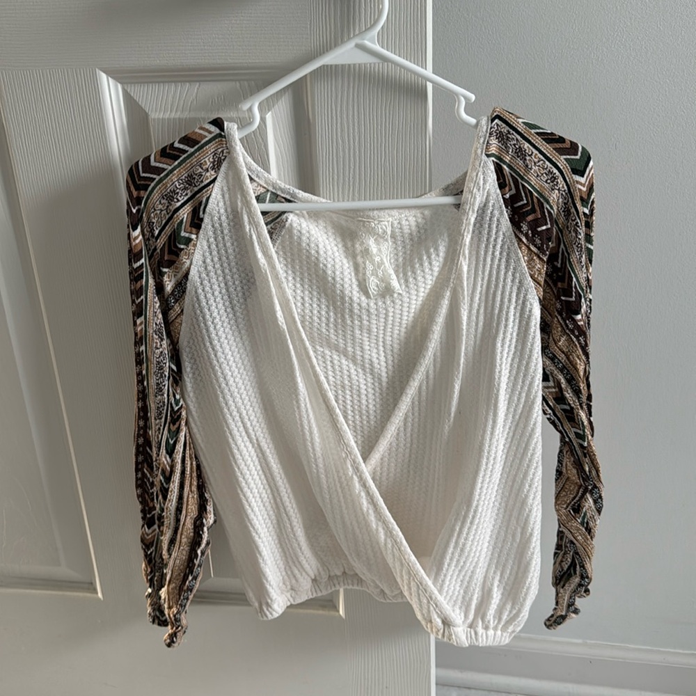 Sadie and Sage size small blouse never worn!